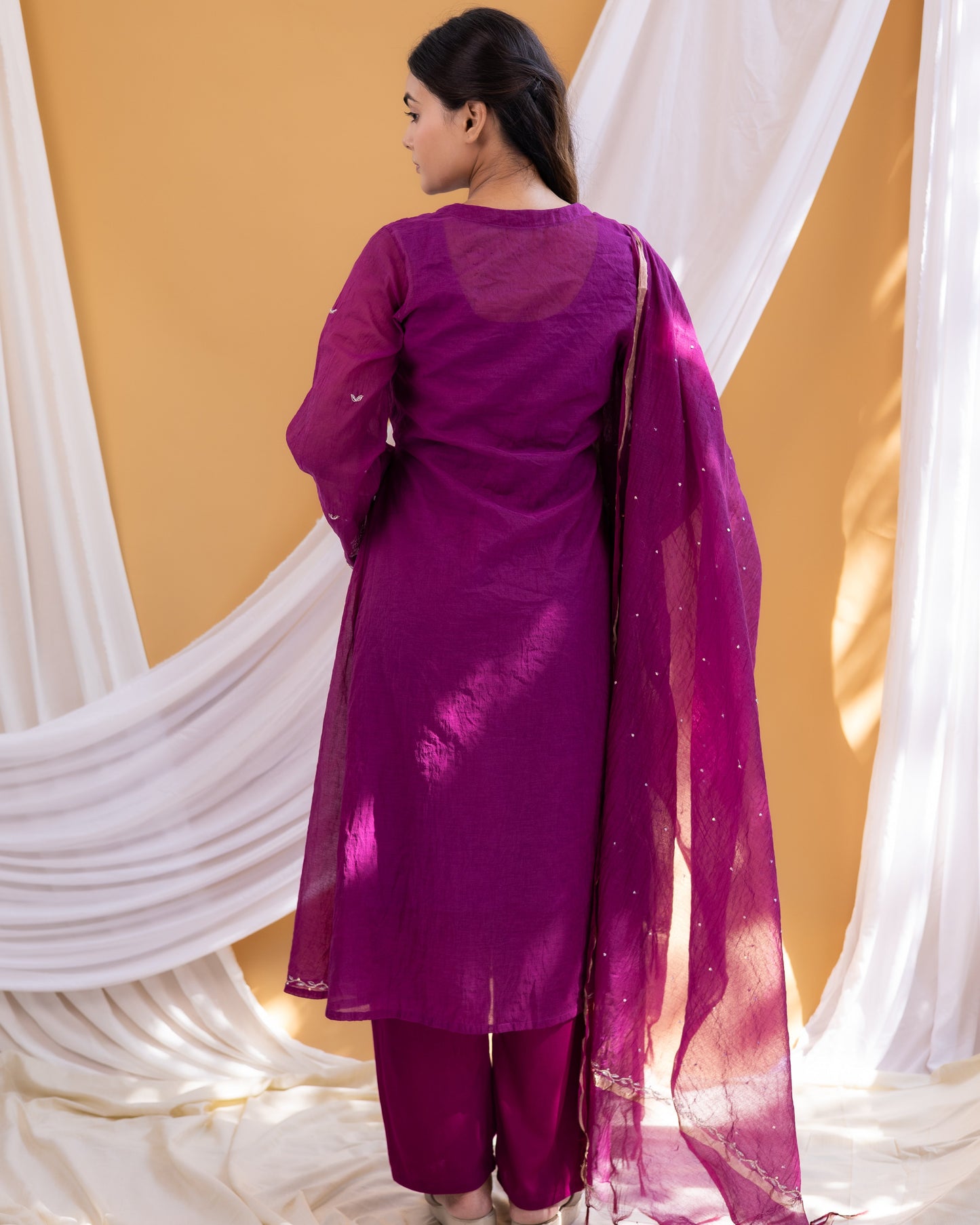 Ira Angrakha Set