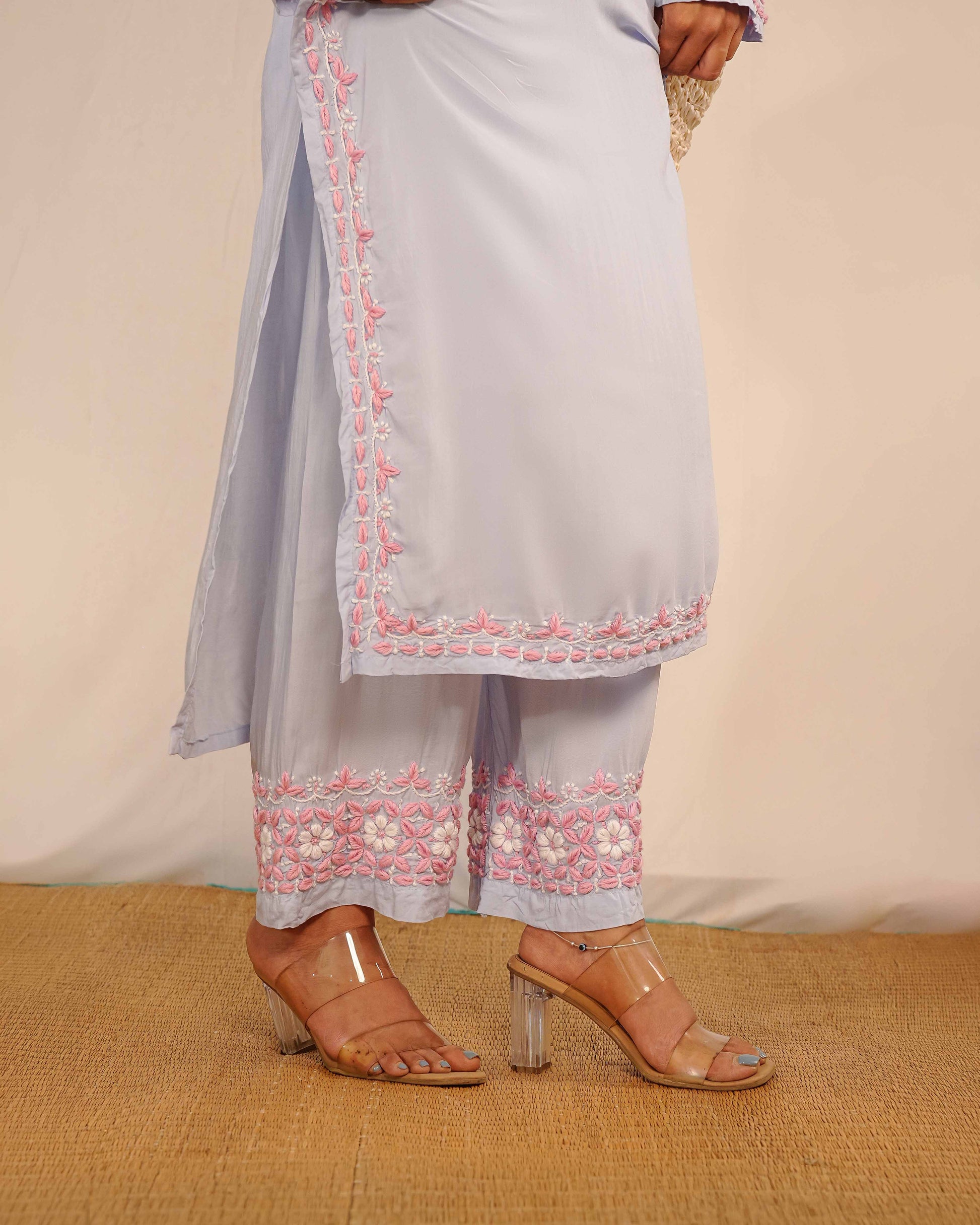 Refreshing modal blue co-ord set featuring intricate Lucknowi chikankari designs.
A comfortable Art of Awadh choice for daily office wear and effortless dayout styling.
