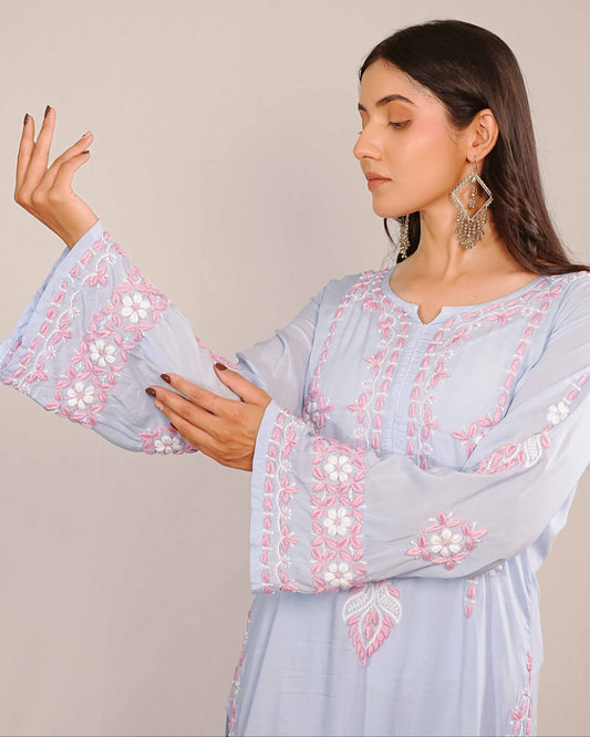 Versatile modal blue co-ord set featuring refined Lucknowi chikankari for the Art of Awadh.
The perfect choice for effortless office wear and stylish day out looks.
