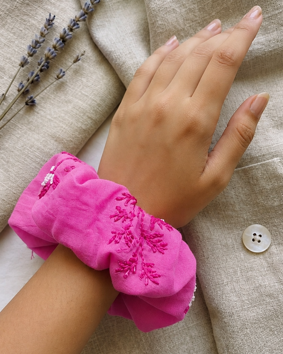 art of awadh scrunchie