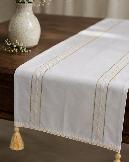 Daisy Table Runner